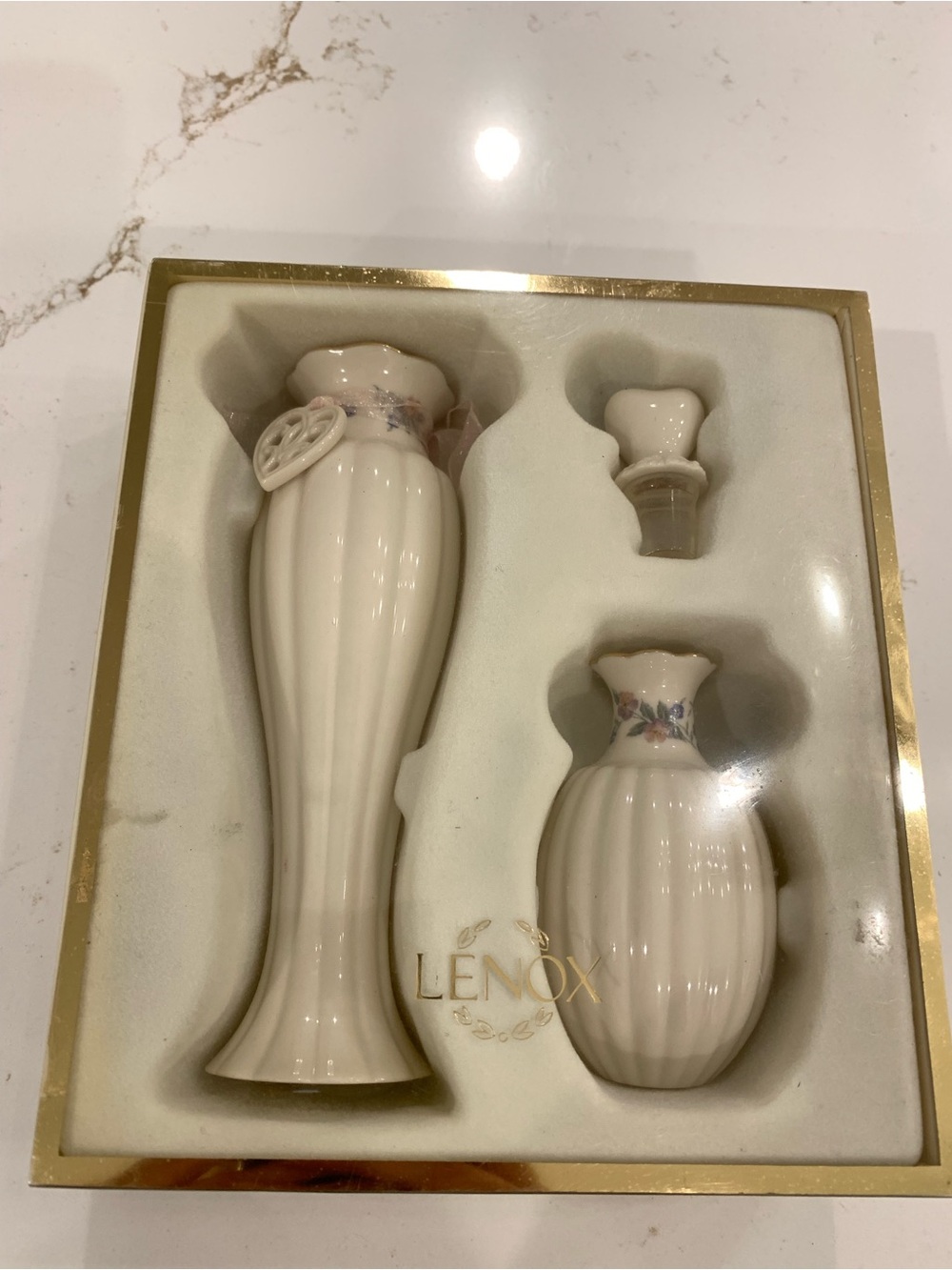 Vintage Lenox Vanity Set Porcelain Vase With Mini Bottle Floral Hearts NEW
